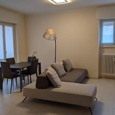 Modern Apartment - Como Centro 科莫 外观 照片